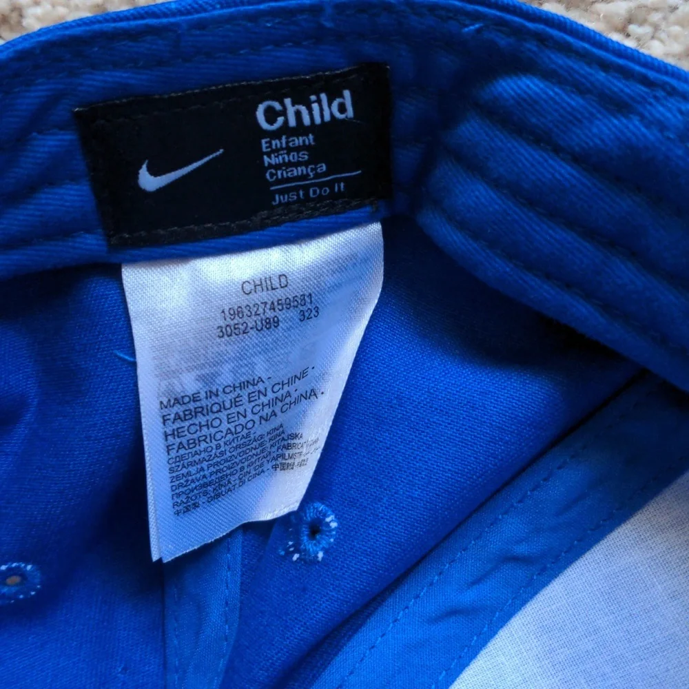 NWT Youth/Child Nike Shoe Box Character Hat